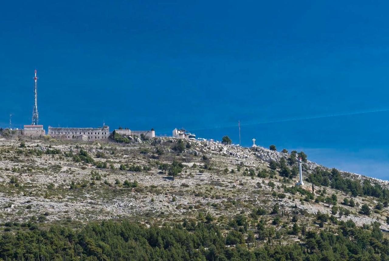 Comfortable Neda 58M2 Next To Beach&Old Town, Beautiful Location Dubrovnik Exterior photo